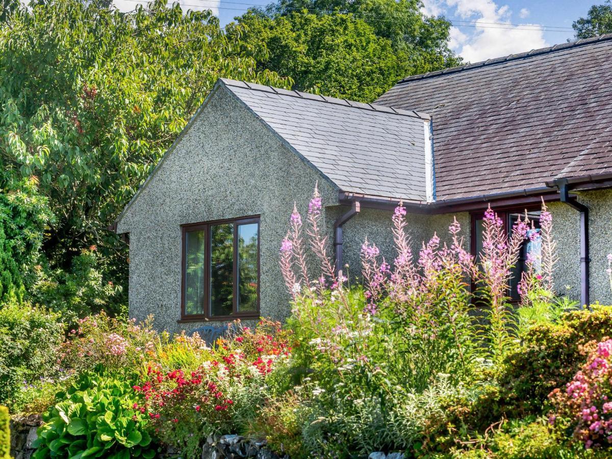 Llety Nest Villa Llanfachreth Exterior photo